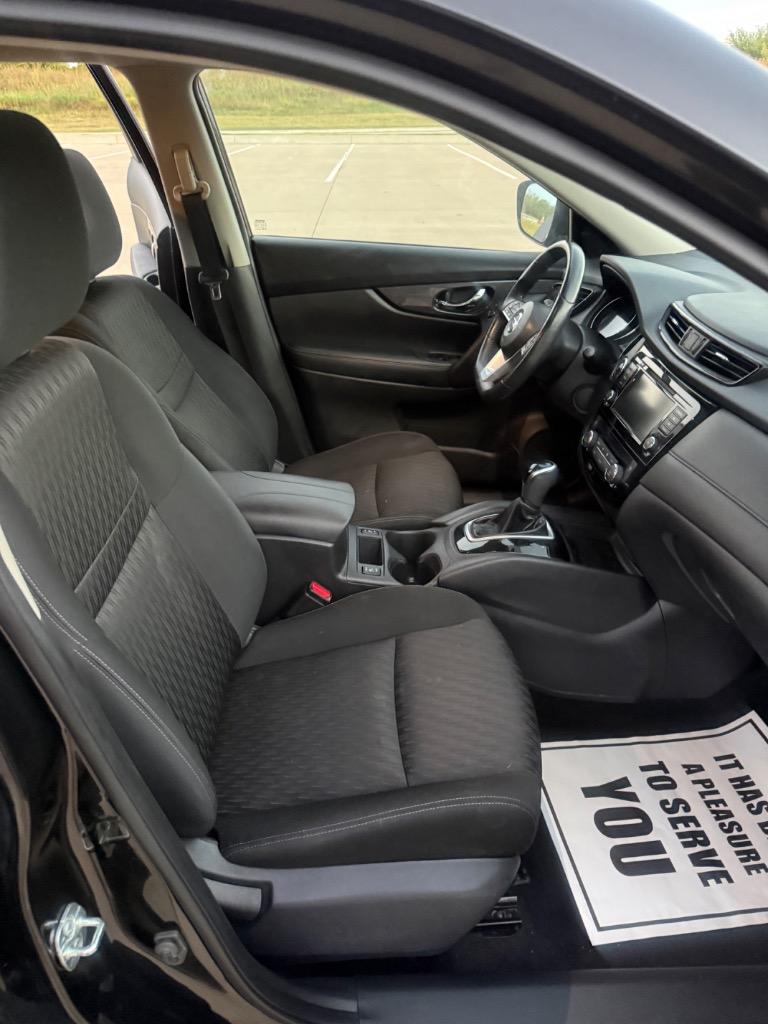 2019 Nissan Rogue - $9,999
