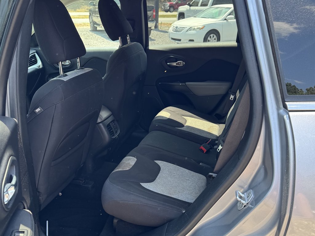 2014 Jeep Cherokee - $6,500
