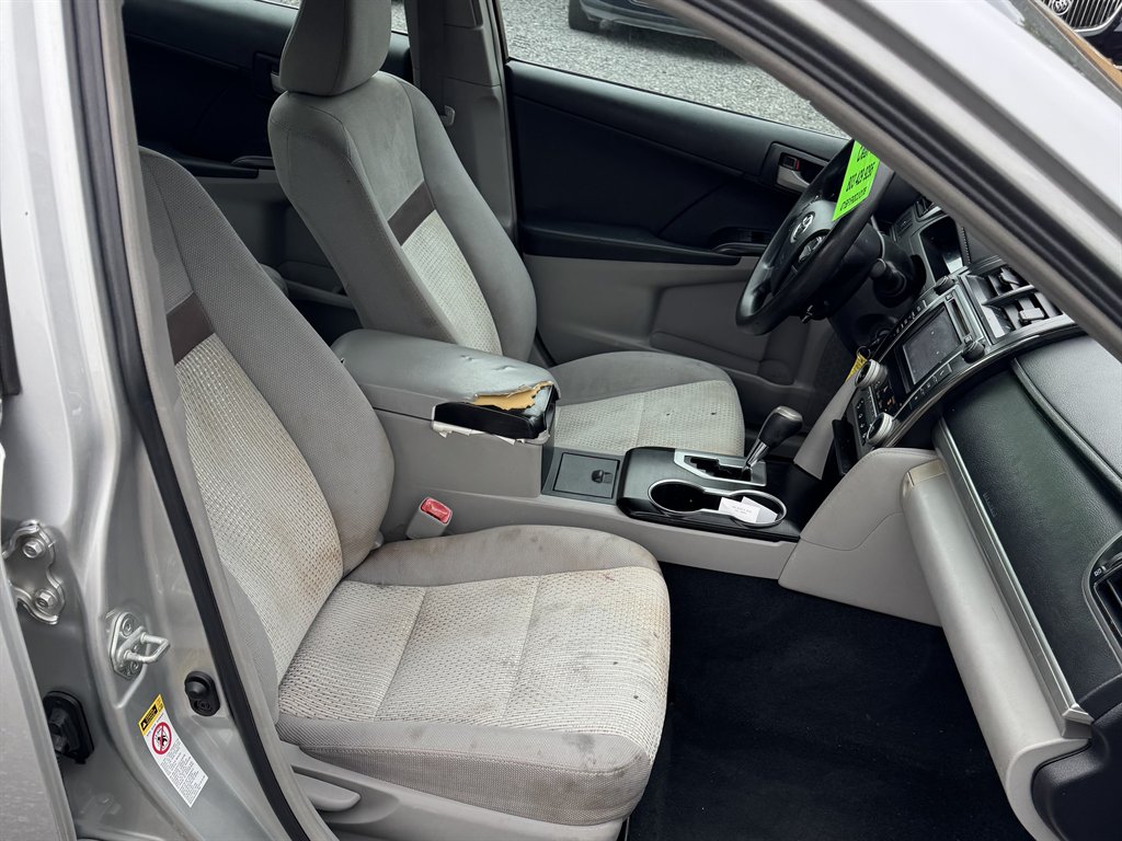 2012 Toyota Camry - $6,900