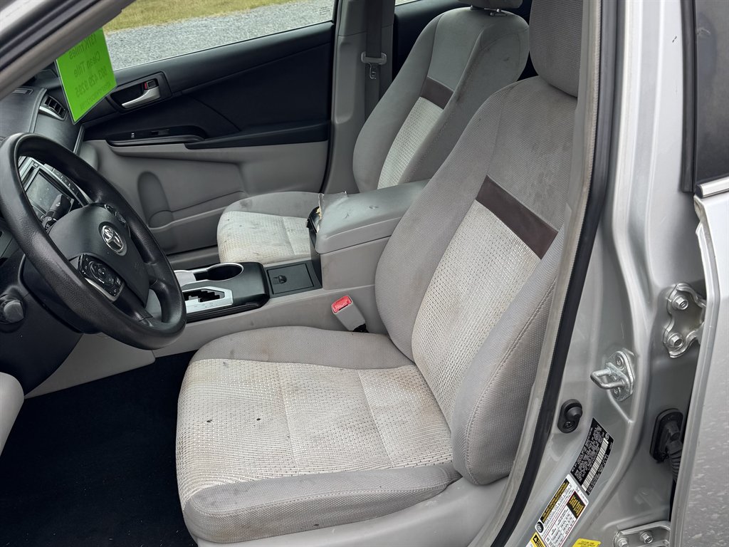 2012 Toyota Camry - $6,900