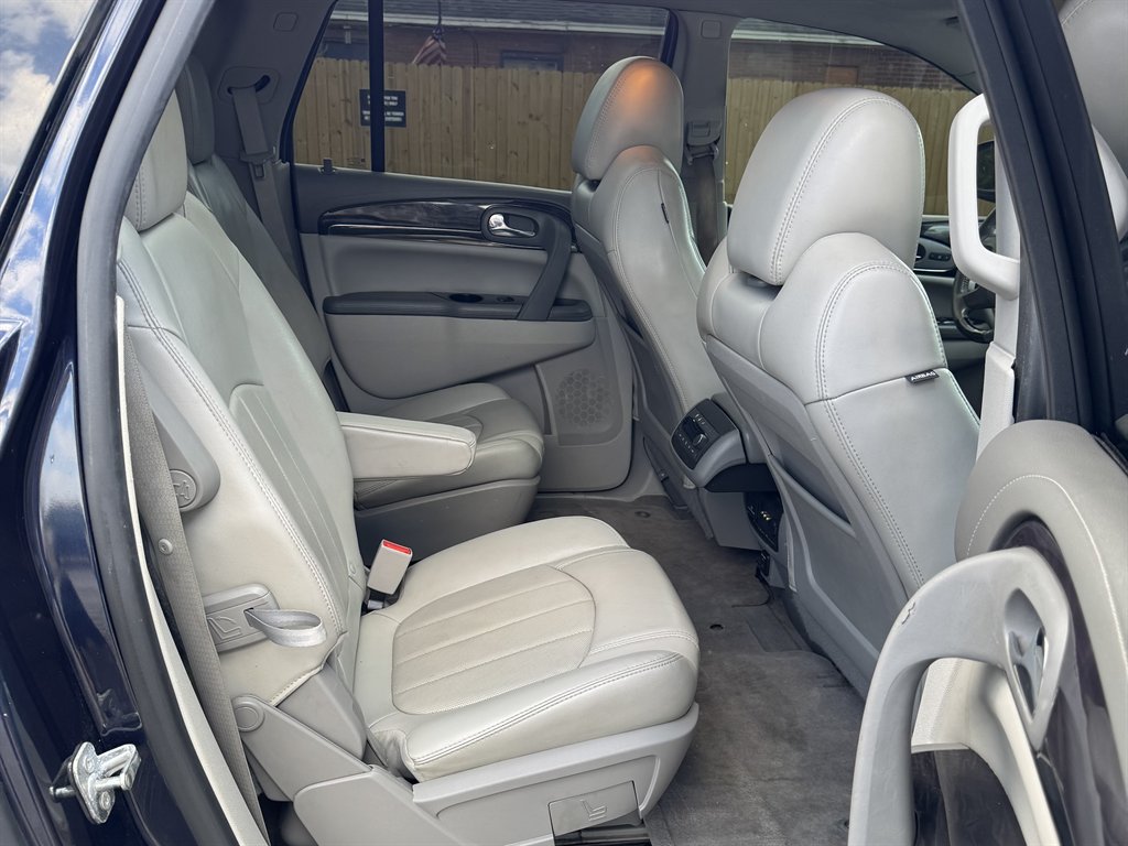 2015 Buick Enclave - $5,900