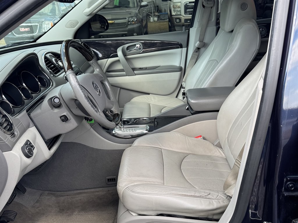 2015 Buick Enclave - $5,900