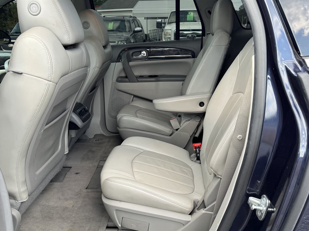 2015 Buick Enclave - $5,900
