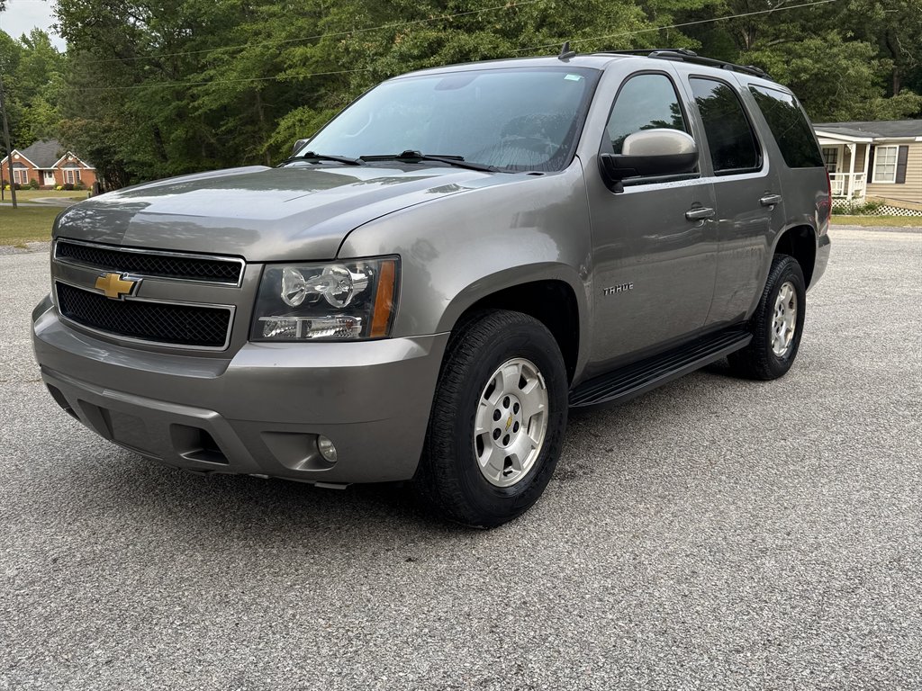 2012 Chevrolet Tahoe - $8,500