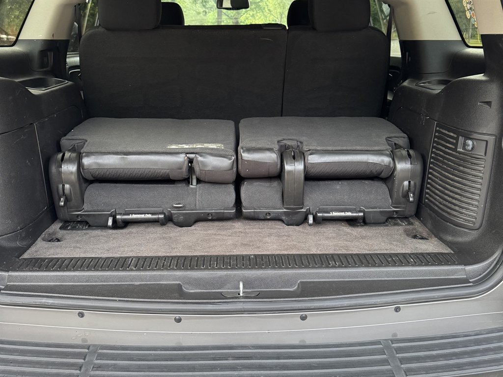 2012 Chevrolet Tahoe - $8,500