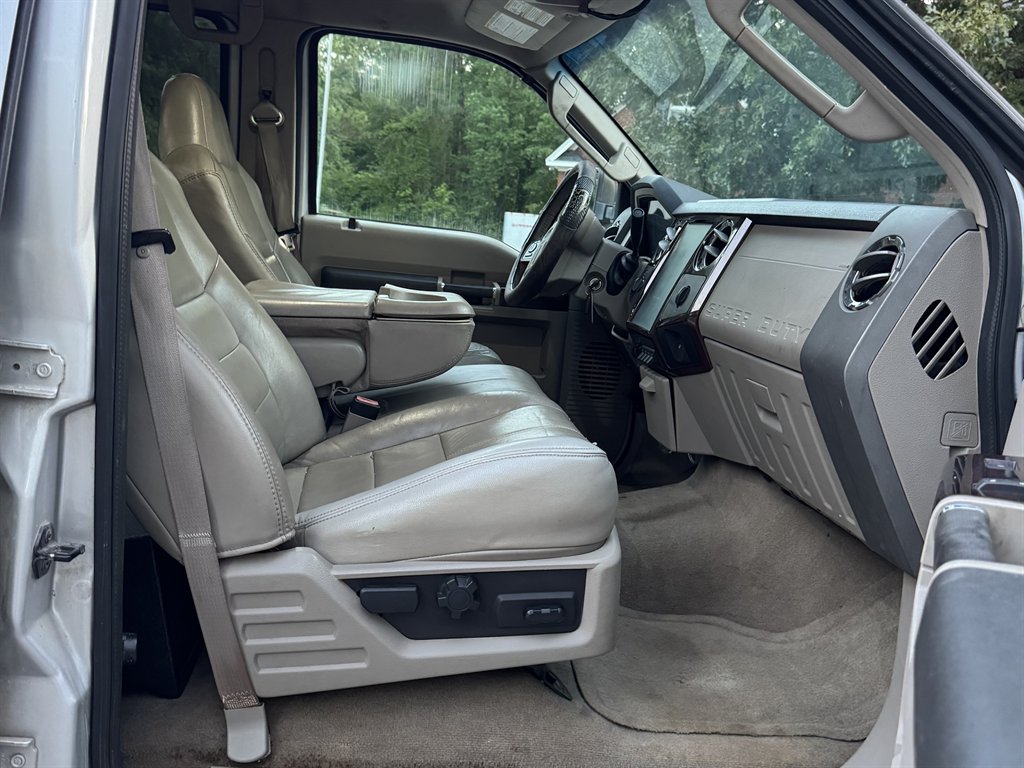 2008 Ford F-250 - $13,900