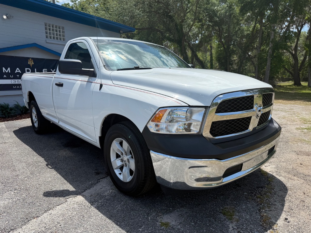 2017 RAM 1500 Tradesman photo