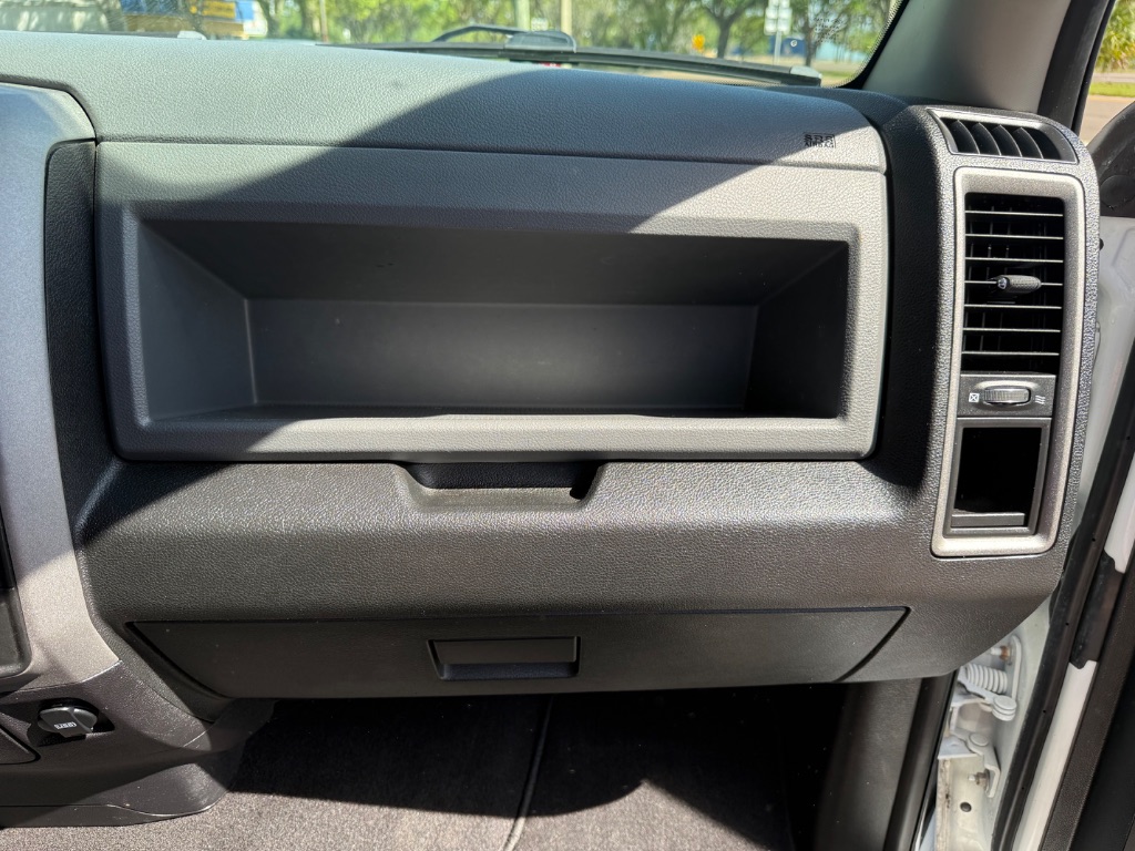 2015 RAM 1500 Express photo