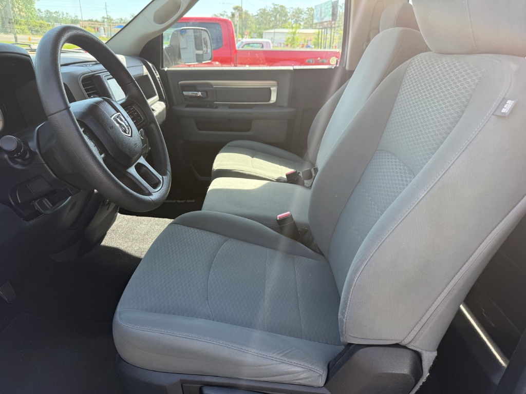 2015 RAM 1500 Express photo
