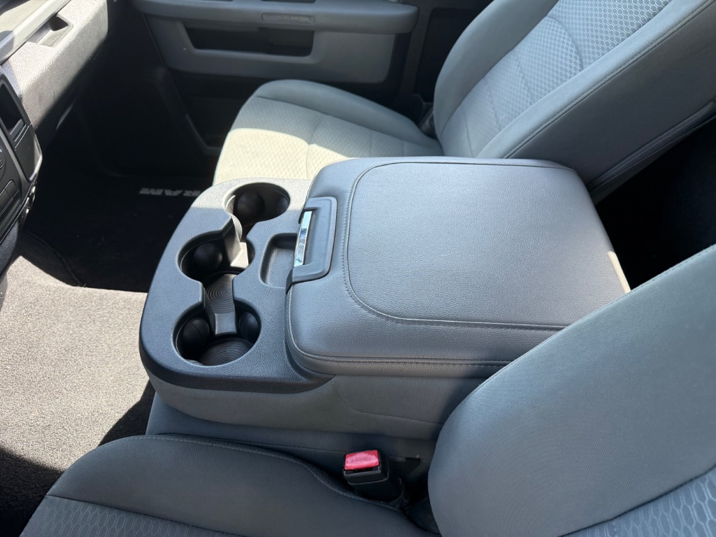 2015 RAM 1500 Express photo
