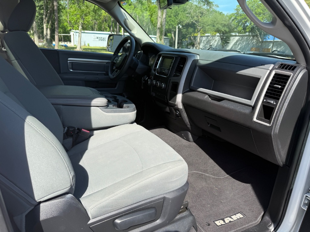 2015 RAM 1500 Express photo