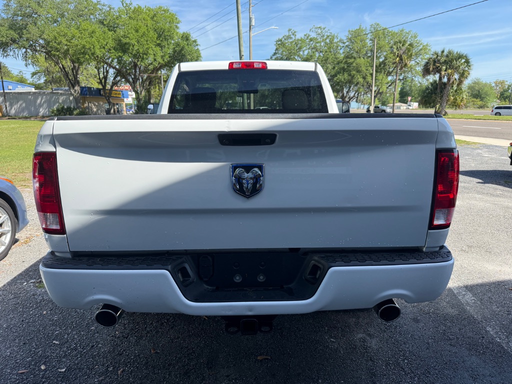 2015 RAM 1500 Express photo