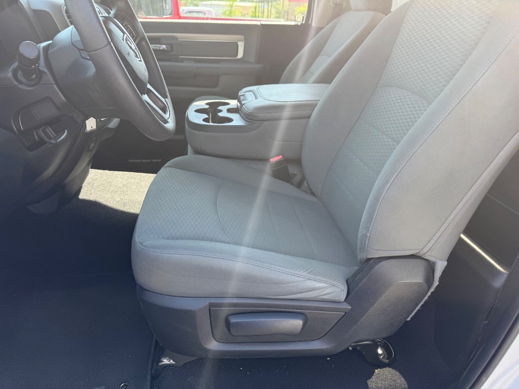 2015 RAM 1500 Express photo