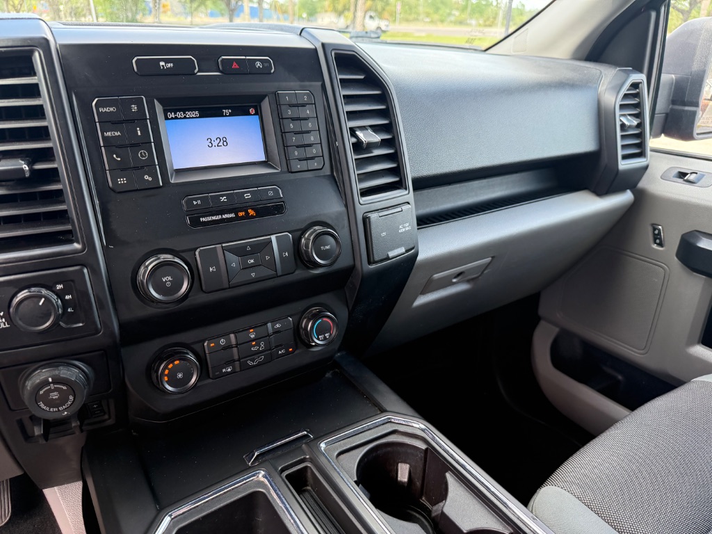 2019 Ford F150 XL photo