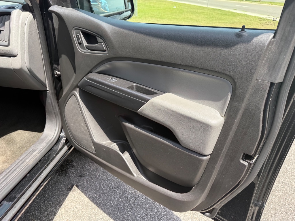 2016 GMC Canyon photo