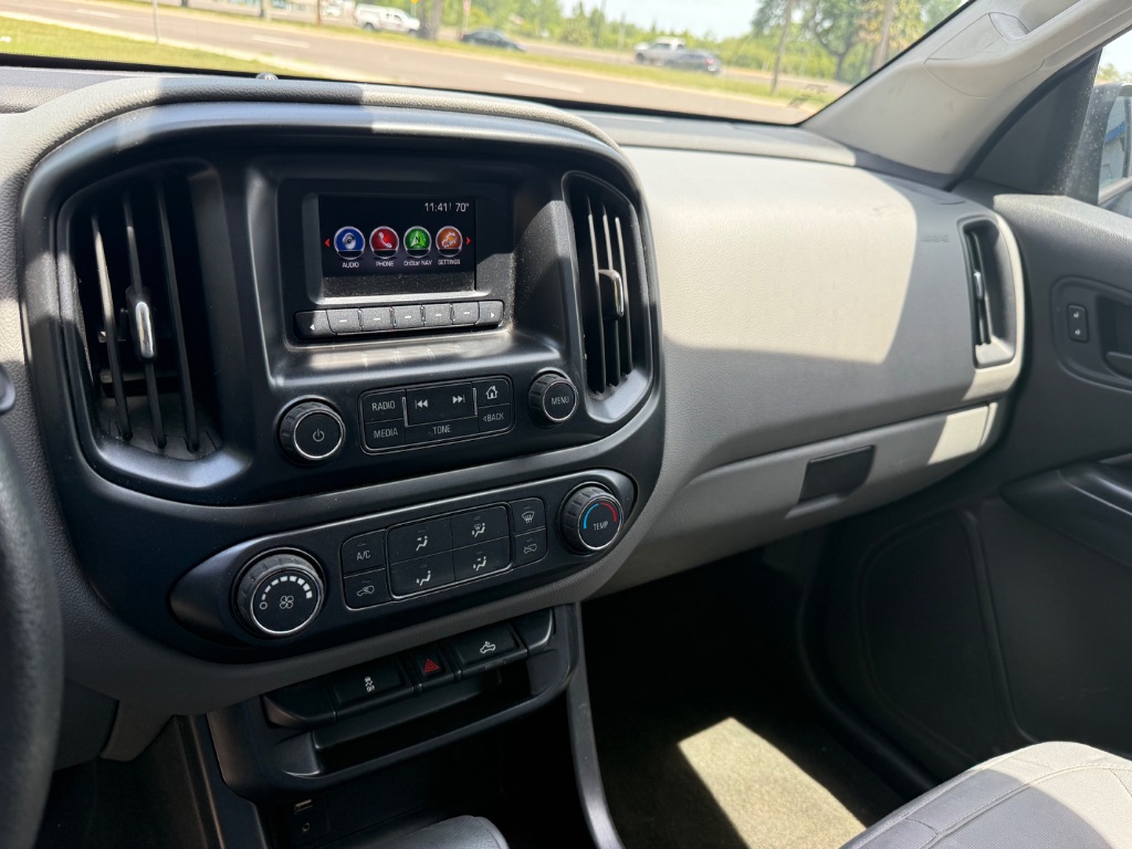 2016 GMC Canyon photo