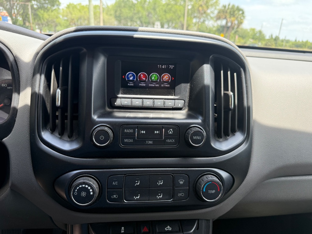 2016 GMC Canyon photo