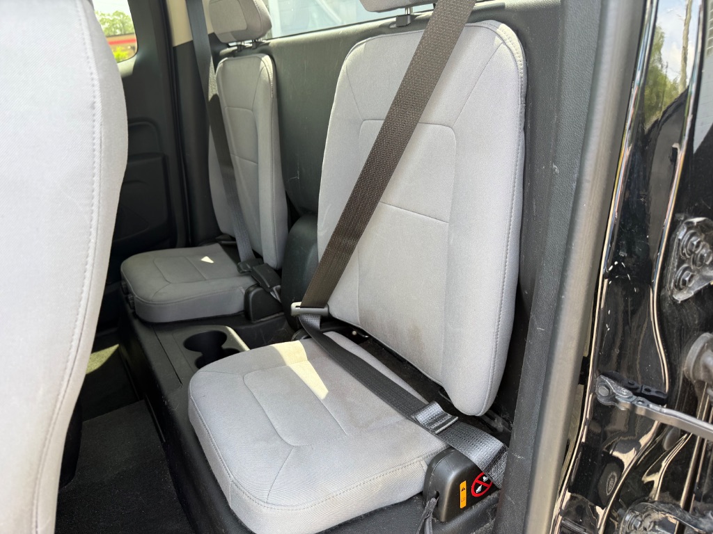 2016 GMC Canyon photo
