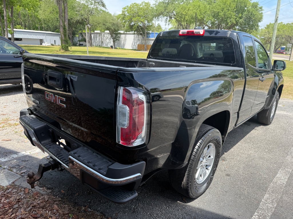 2016 GMC Canyon photo