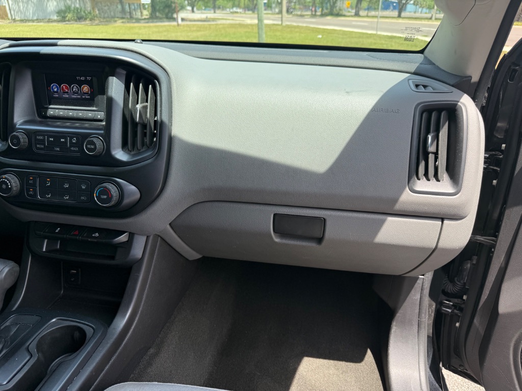 2016 GMC Canyon photo