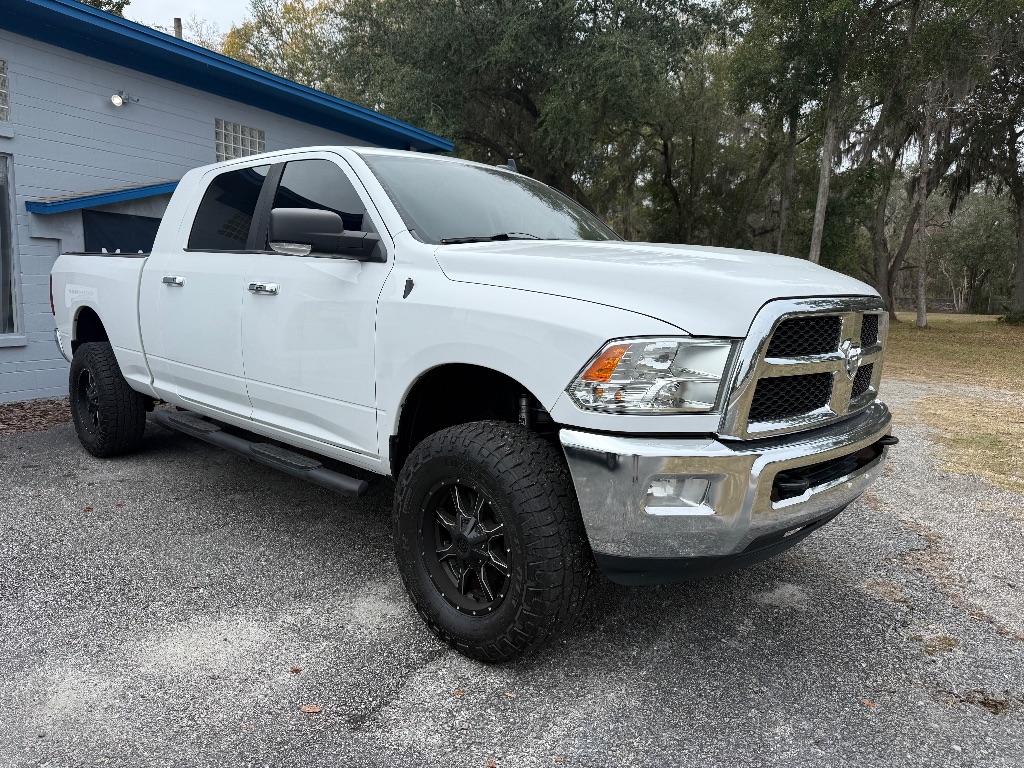 2014 RAM 2500 SLT Mega Cab 4WD
