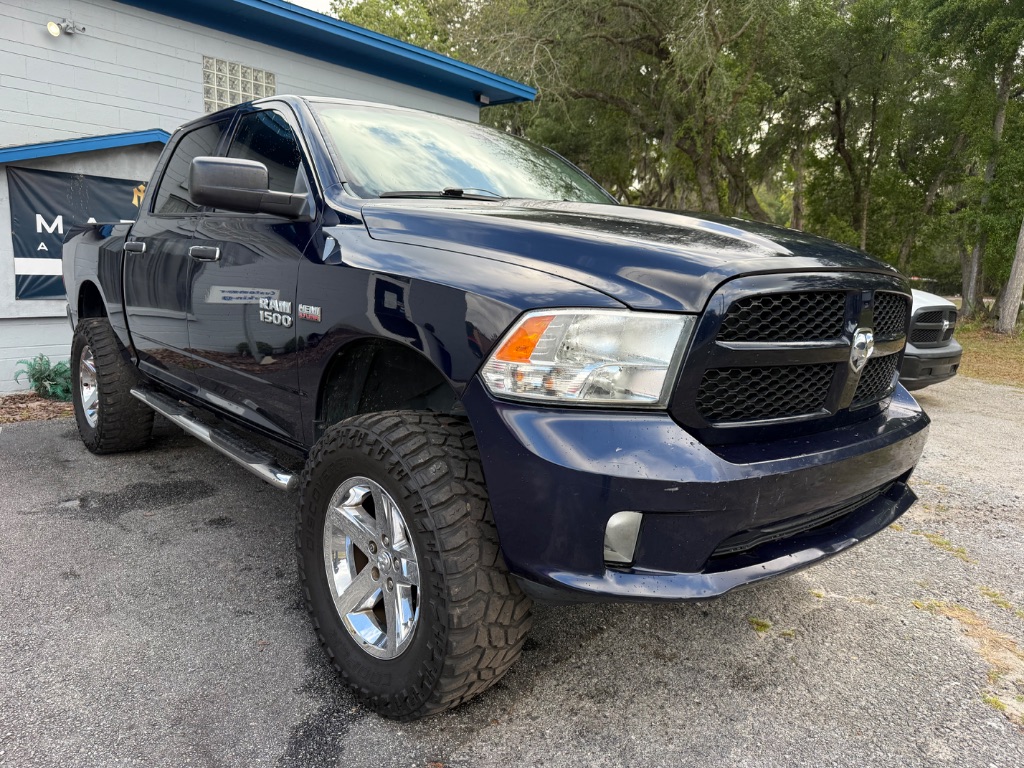 2013 RAM 1500 Express Crew Cab 4WD
