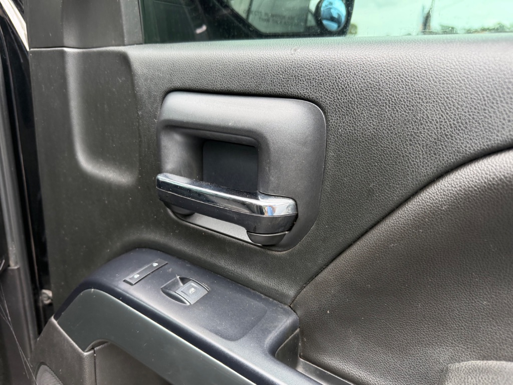 2018 Chevrolet Silverado - $16,575