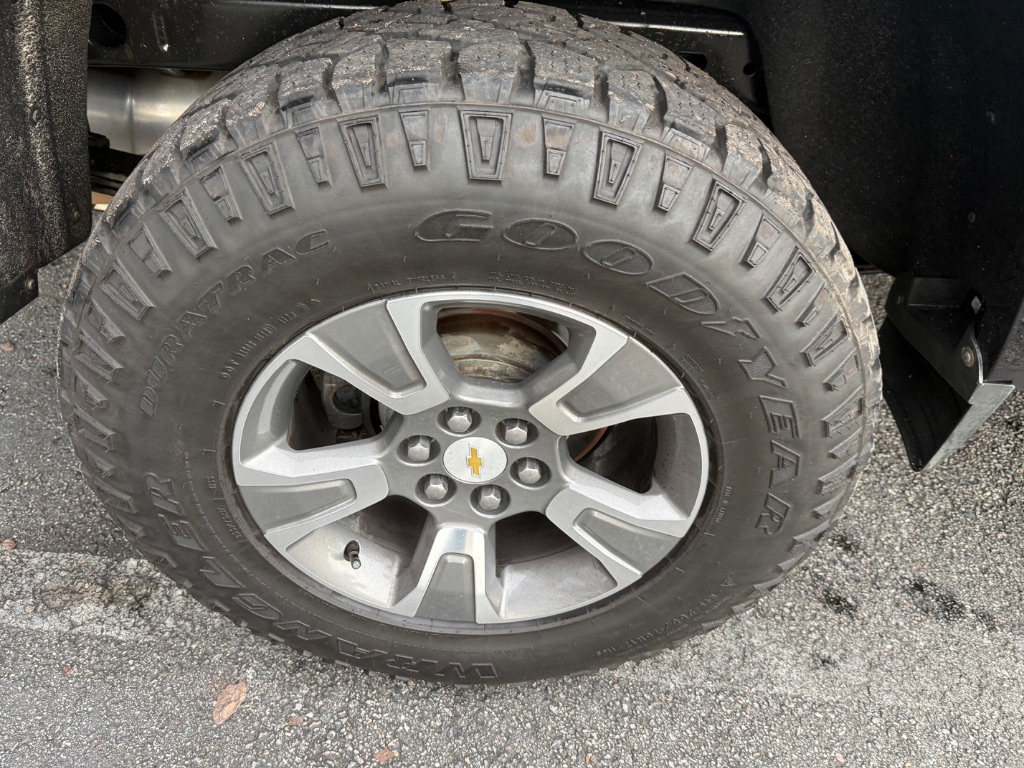 2015 Chevrolet Colorado - $15,777