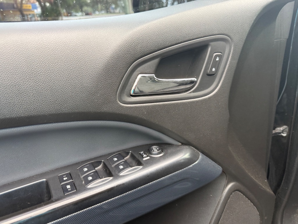 2015 Chevrolet Colorado - $15,777