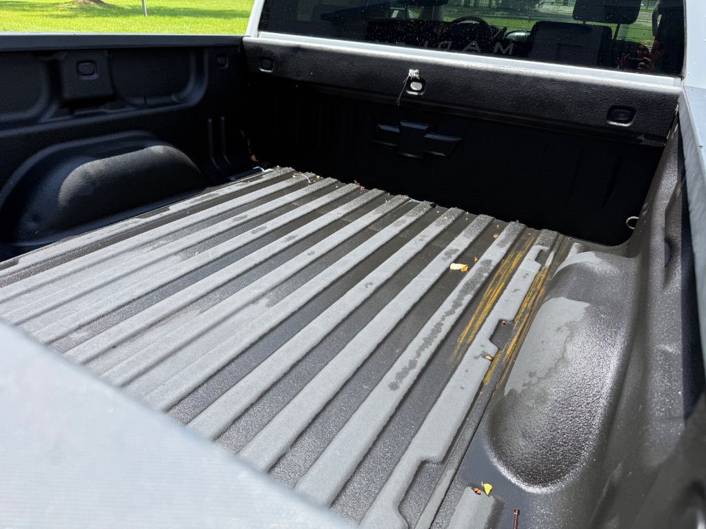 2016 Chevrolet Silverado 1500 - $17,999