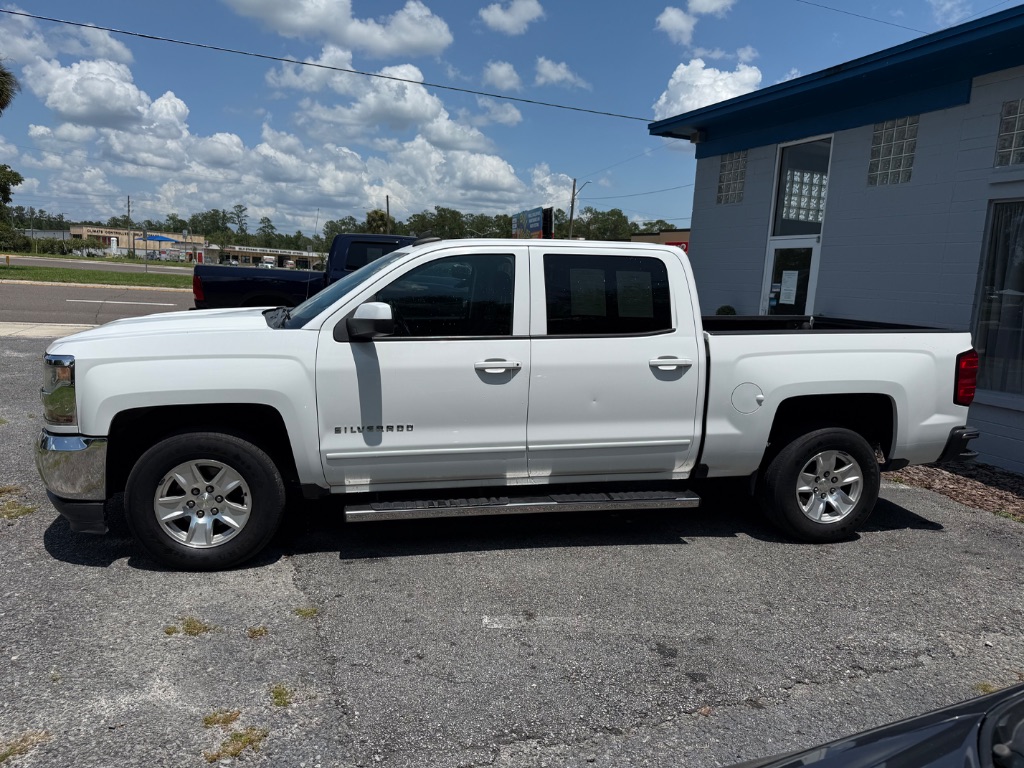 2016 Chevrolet Silverado 1500 - $17,999
