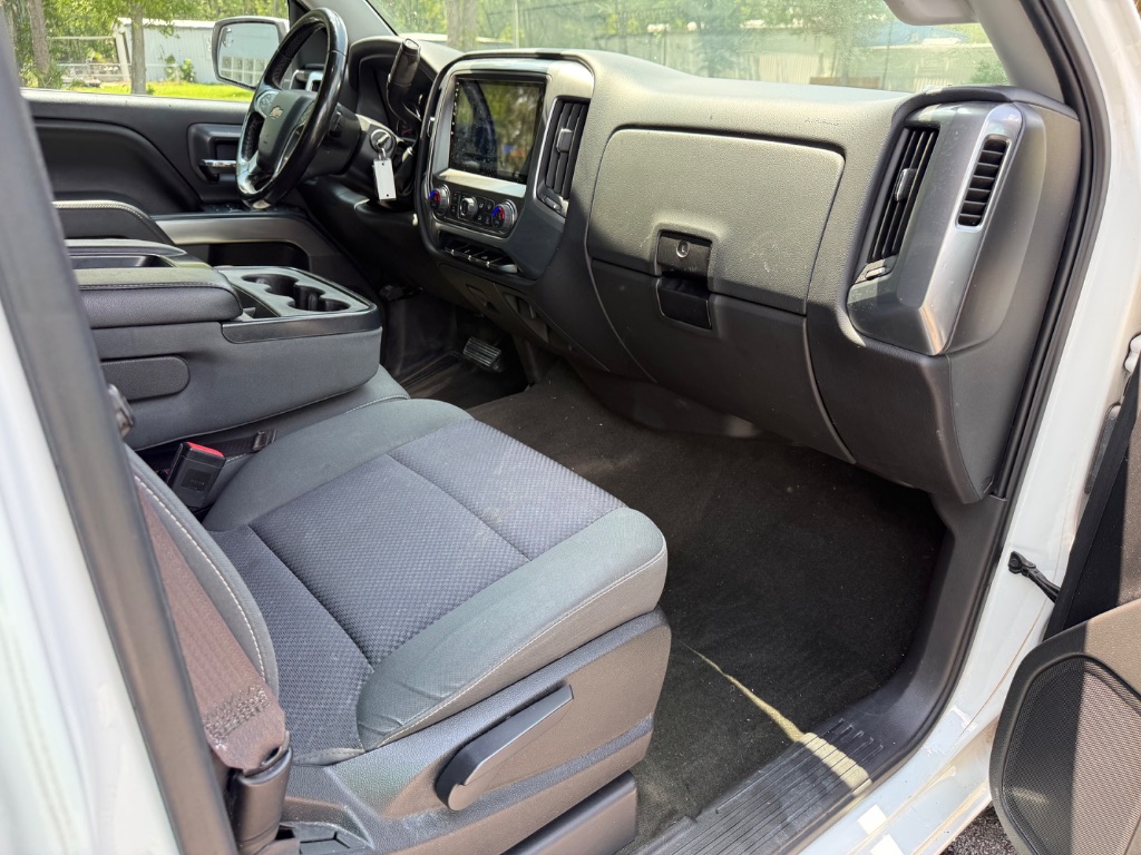 2016 Chevrolet Silverado 1500 - $17,999