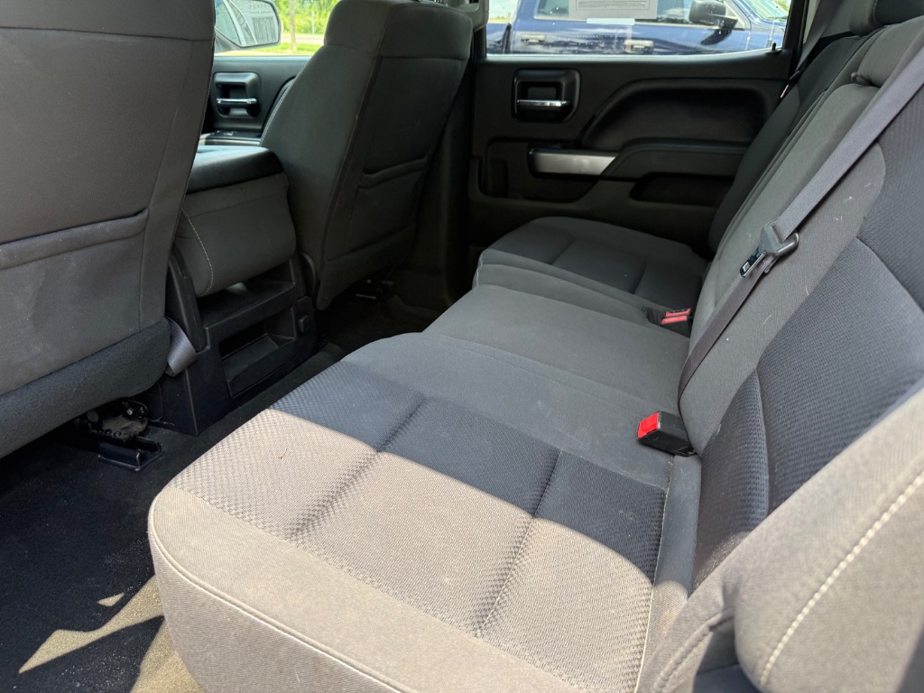 2016 Chevrolet Silverado 1500 - $17,999