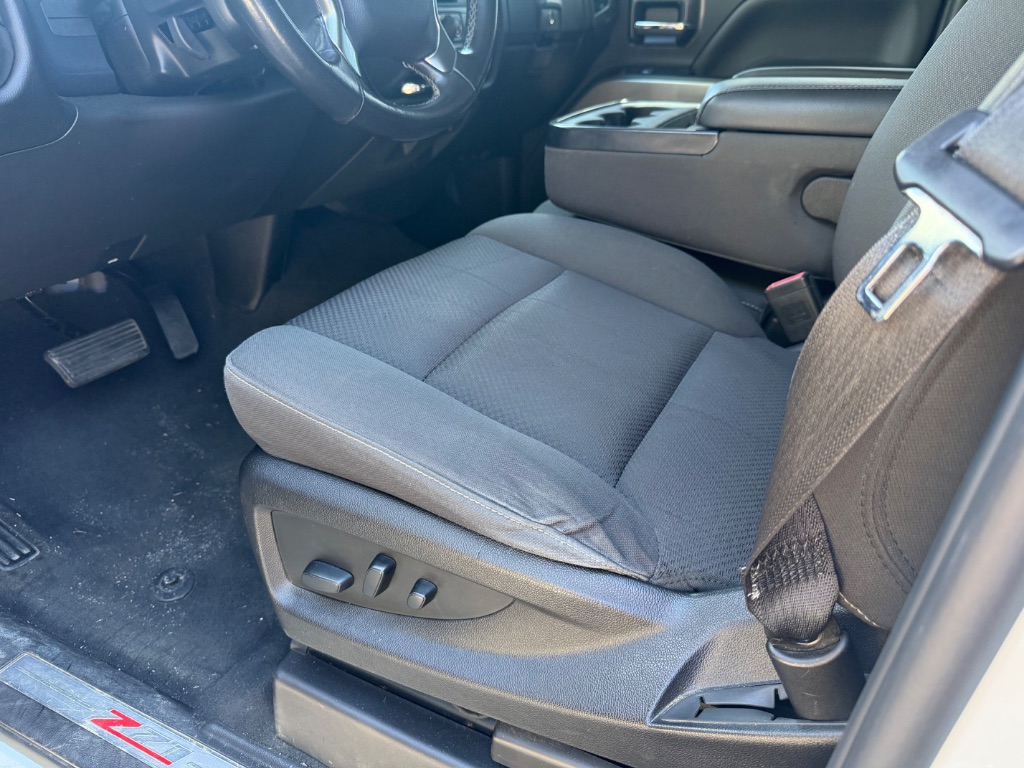 2018 Chevrolet Silverado 1500 - $19,999