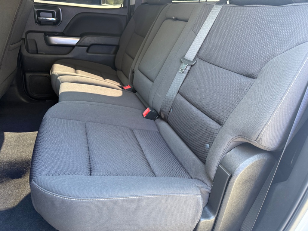 2018 Chevrolet Silverado 1500 - $19,999