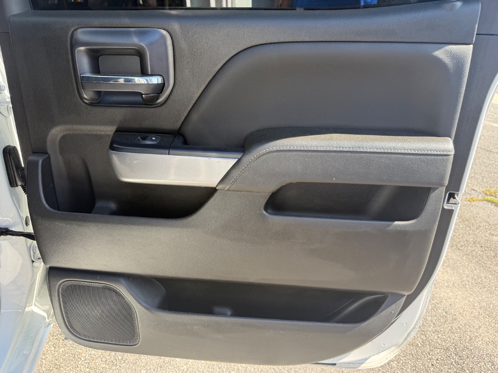2018 Chevrolet Silverado 1500 - $19,999