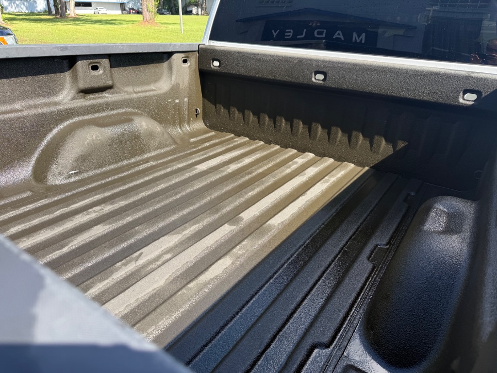 2018 Chevrolet Silverado 1500 - $19,999