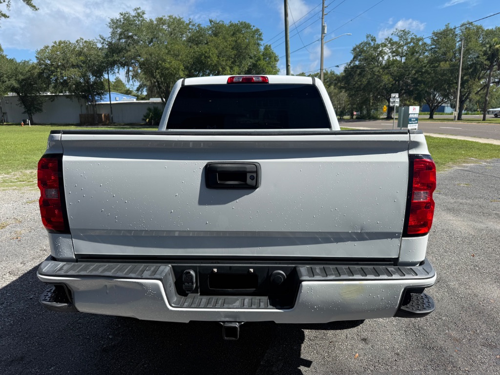 2018 Chevrolet Silverado 1500 - $19,999
