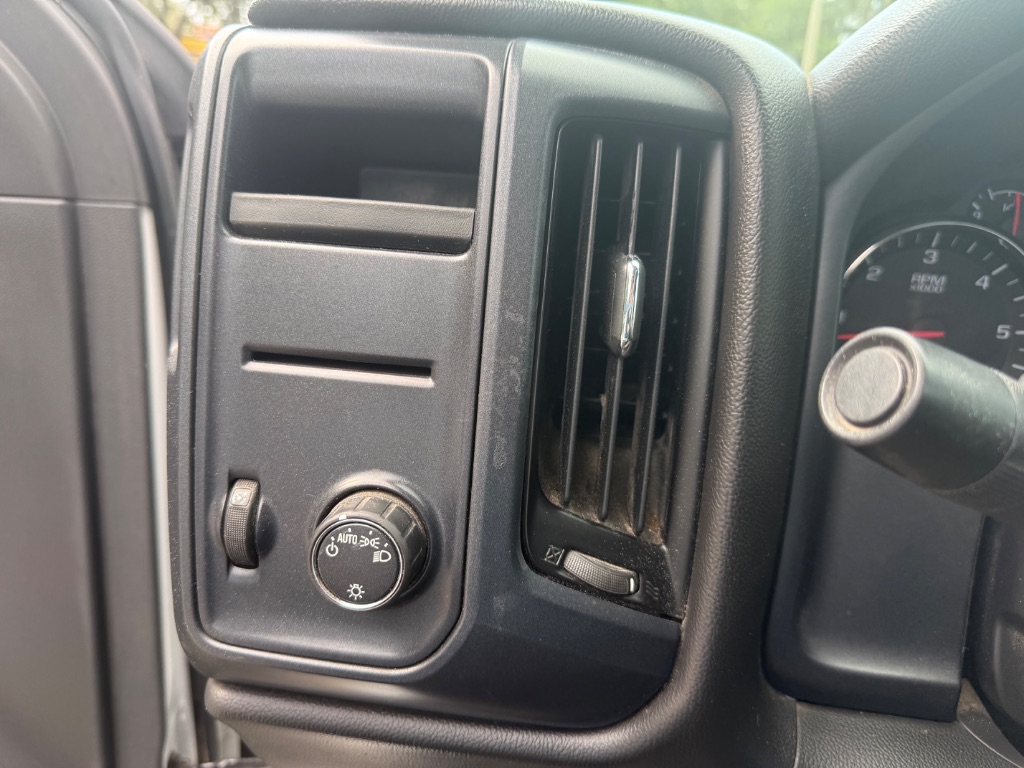 2015 Chevrolet Silverado - $13,999