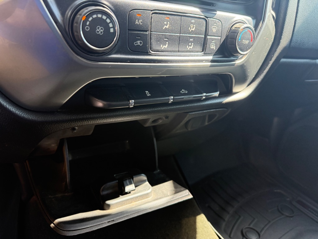 2018 Chevrolet Silverado - $18,578