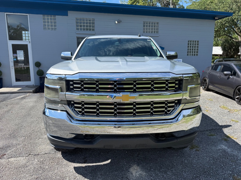 2018 Chevrolet Silverado - $18,578