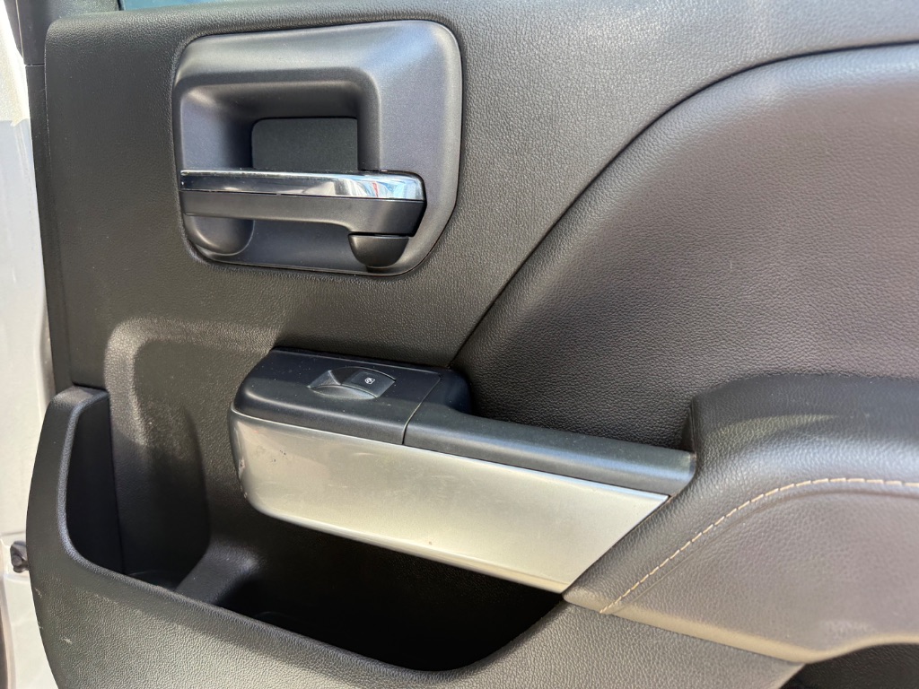 2018 Chevrolet Silverado - $18,578