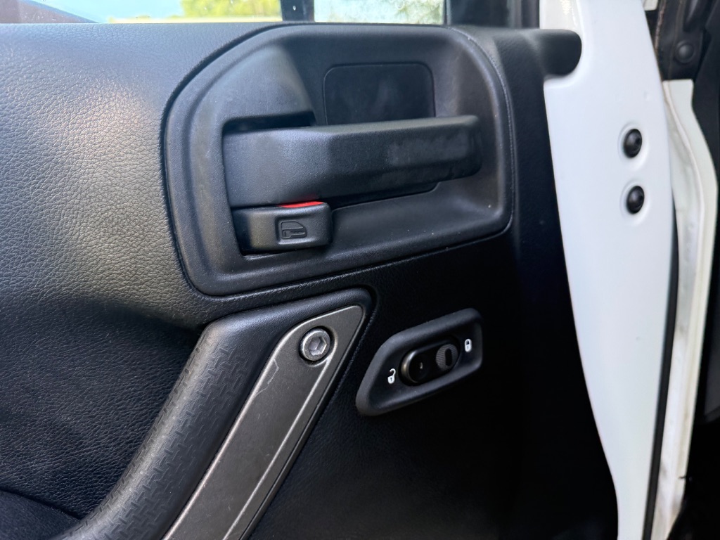 2015 Jeep Wrangler - $11,555