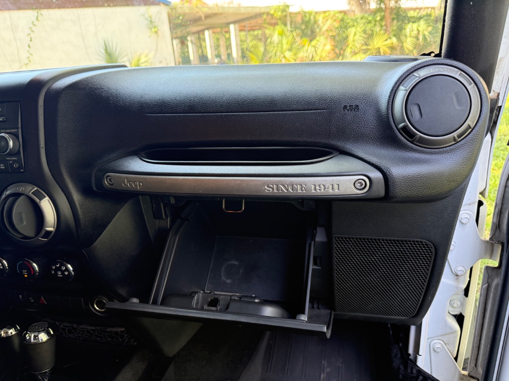 2015 Jeep Wrangler - $11,555