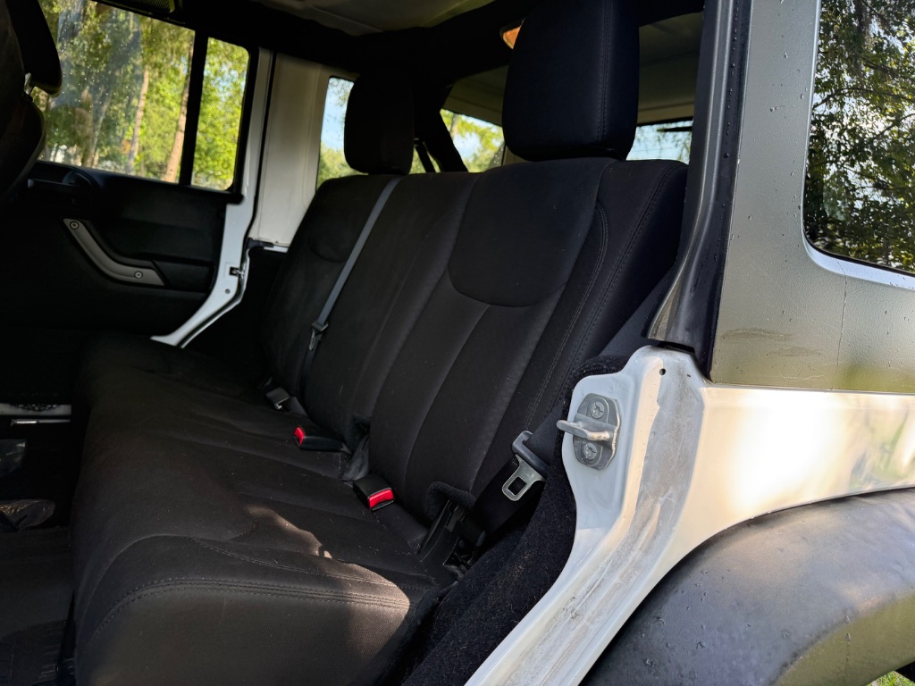 2015 Jeep Wrangler - $11,555