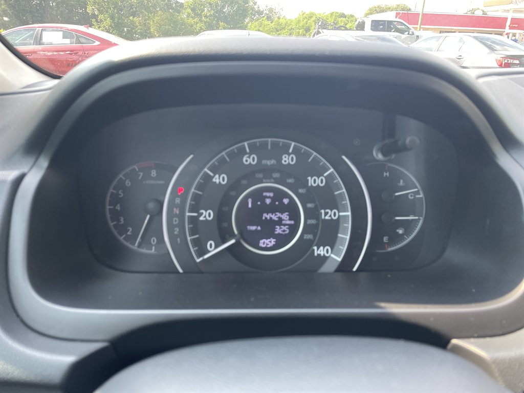 2014 Honda CR-V - $12,940