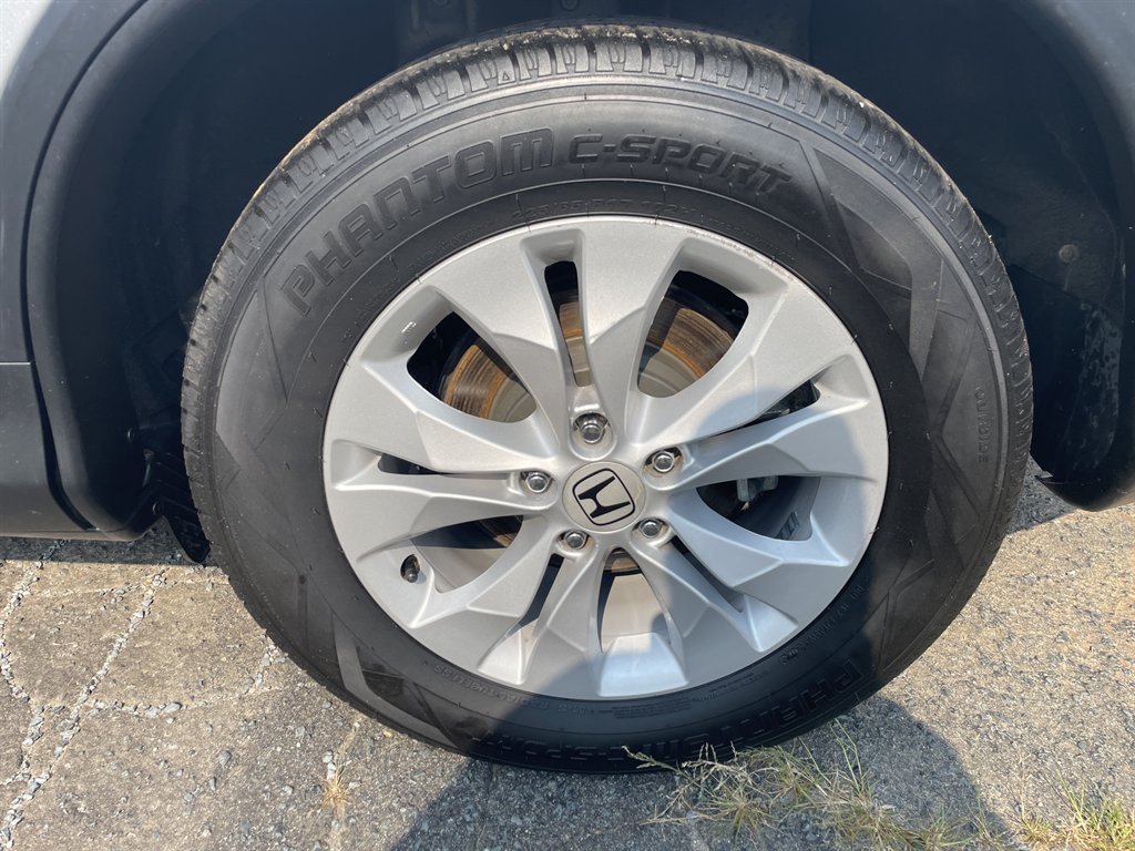 2014 Honda CR-V - $12,940