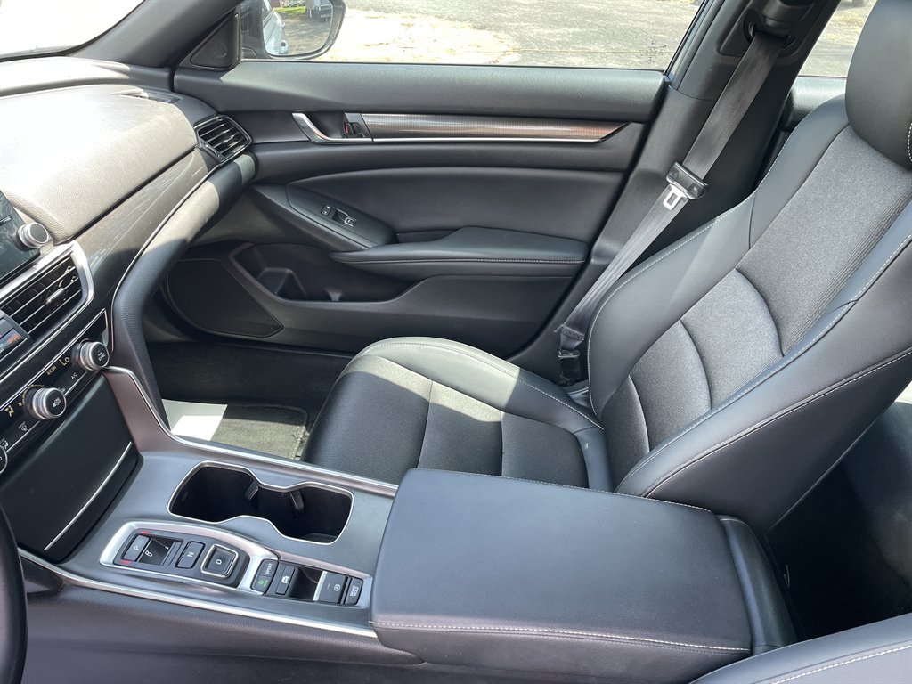 2022 Honda Accord - $20,950