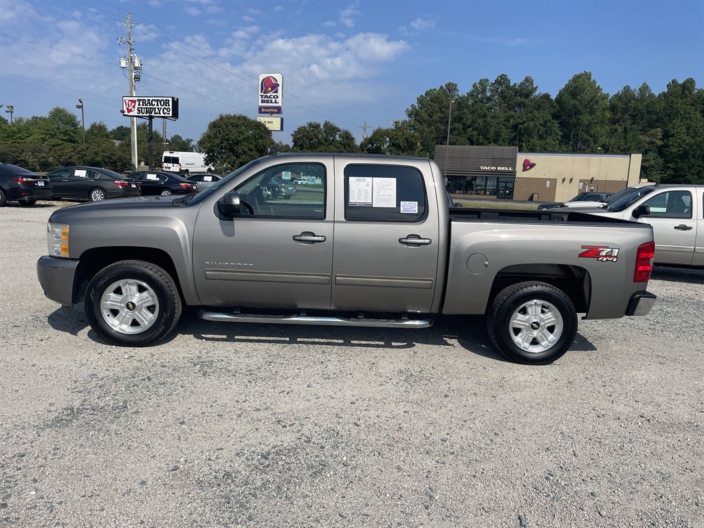 2013 Chevrolet Silverado - $12,940