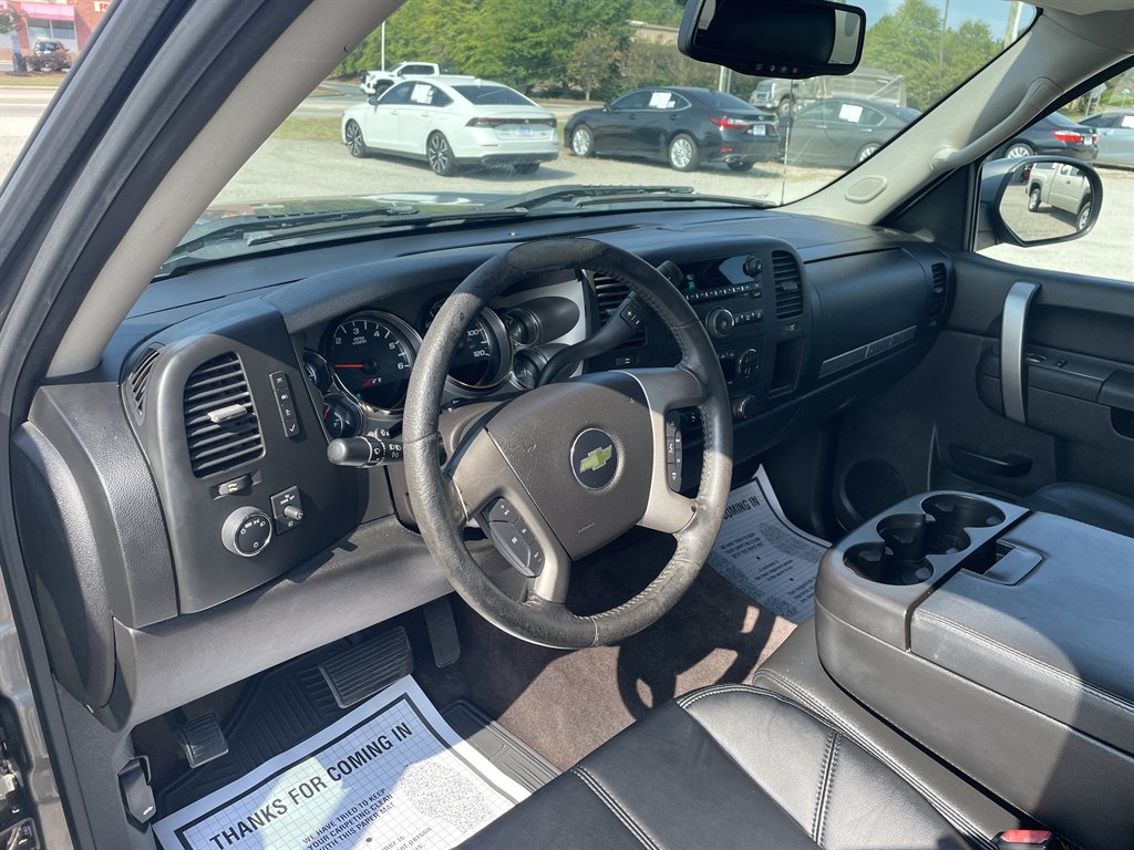 2013 Chevrolet Silverado - $12,940